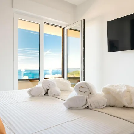 Konzul Apartman Makarska